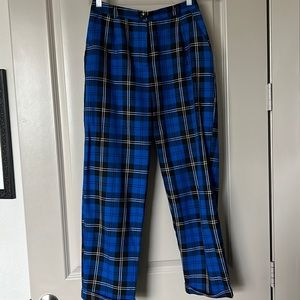 Cropped blue gingham pants